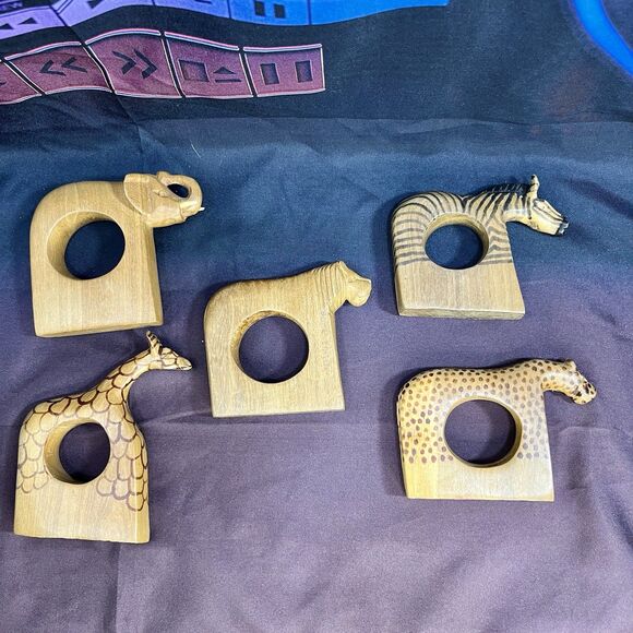 Vintage Hand Carved Wood African Safari Napkin Ring Holders 5pc - Picture 4 of 9